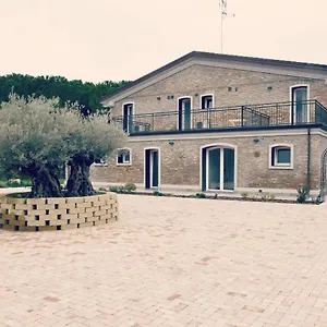 La Pineta Del Borgo Guest house
